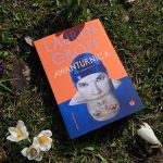 Awanturnica, okładka